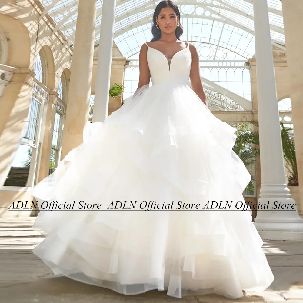 Wedding Dress Sexy Spaghetti Straps V Neck Ruffles Tulle Ball Gown Sweep Train Vestidos De Novia Woman Custom Bridal Dresses
Wedding Dress Sexy Spaghetti Straps V Neck Ruffles Tulle Ball Gown Sweep Train Vestidos De Novia Woman Custom Bridal Dresses