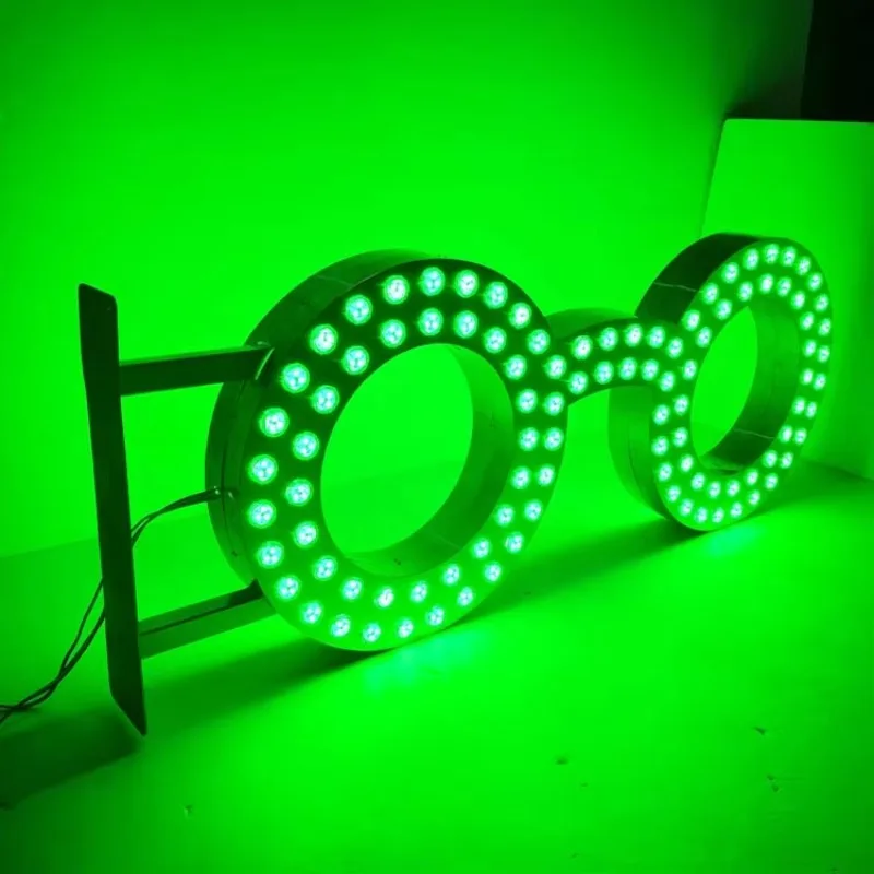 Factory direct sales luminous eye-catching optical store advertising signs
Factory direct sales luminous eye-catching optical store advertising signs