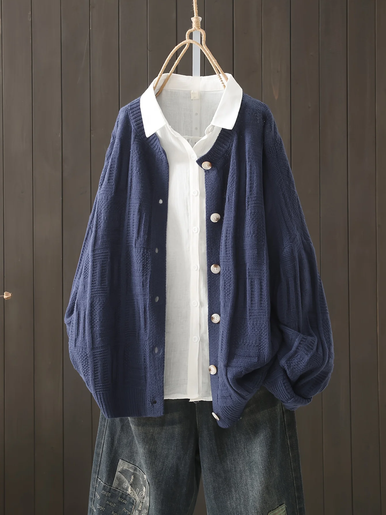 Women's Plus Size Royal Blue Knit Cardigan Drop Shoulder Sleeves Open Front Loose Fit Casual Autumn Winter Coat
Women's Plus Size Royal Blue Knit Cardigan Drop Shoulder Sleeves Open Front Loose Fit Casual Autumn Winter Coat