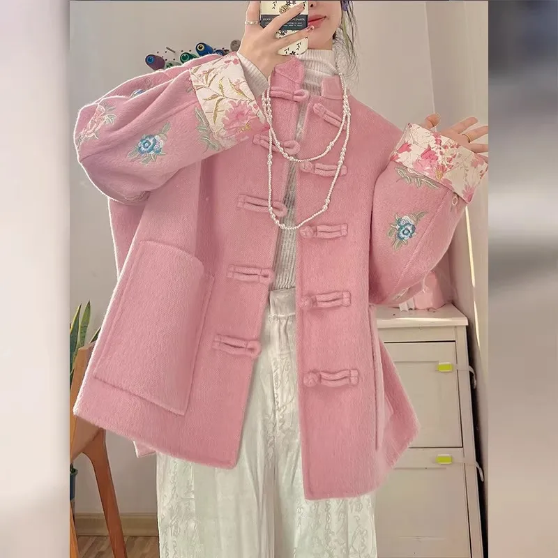 plus Size Men's Faion Urban Sle Woolen Coat with Embroidery Stand Collar ort Wide Fit Pink Outerwear for Autumn Winter
plus Size Men's Faion Urban Sle Woolen Coat with Embroidery Stand Collar ort Wide Fit Pink Outerwear for Autumn Winter