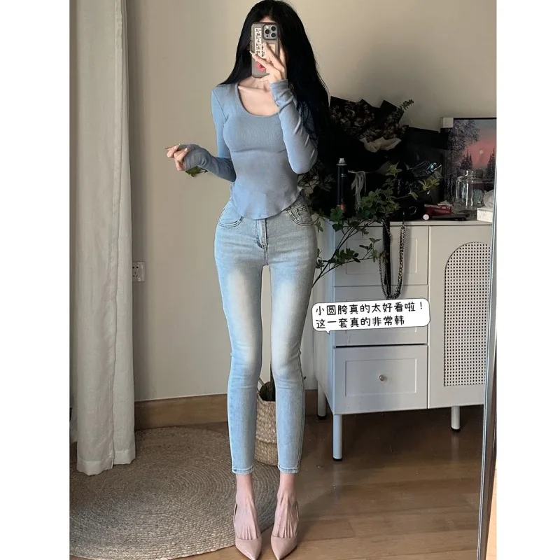 High Waist Light Color Jeans Women's Spring New Thin Hip Lift Tight Elastic Small Feet Pencil Nine-point Trousers
High Waist Light Color Jeans Women's Spring New Thin Hip Lift Tight Elastic Small Feet Pencil Nine-point Trousers