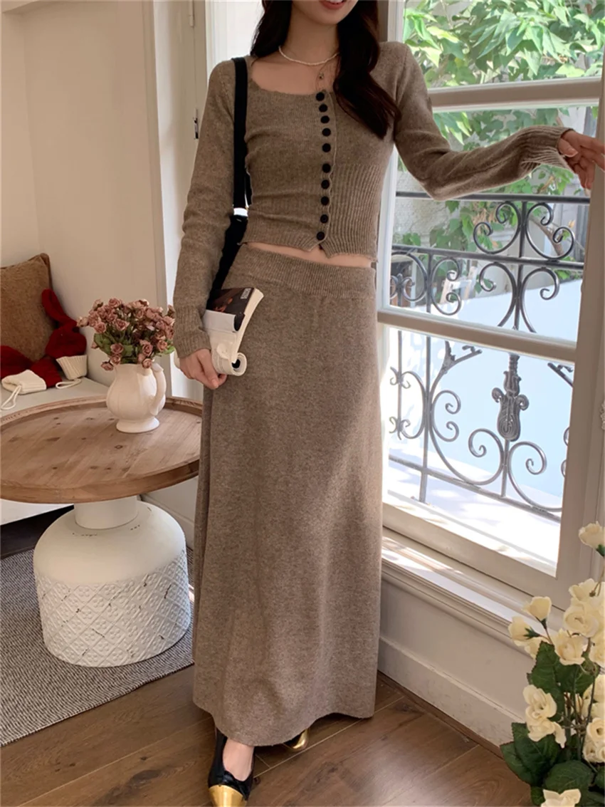 Alien Kitty Slim Minimalist Two Pieces Suits Women Chic Elegant 2024 Spring Square Collar Sweaters Office Lady Sets Long Skirts
Alien Kitty Slim Minimalist Two Pieces Suits Women Chic Elegant 2024 Spring Square Collar Sweaters Office Lady Sets Long Skirts