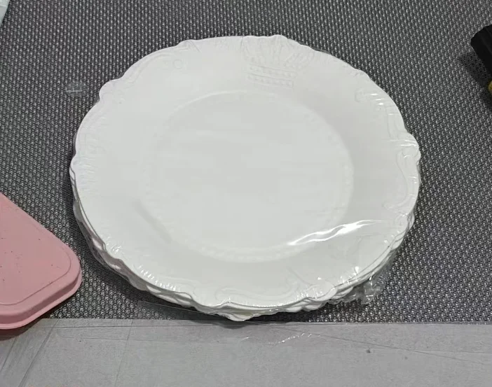 3pcs Set, 6+8+10inch, White Embossed Porcelain Christmas Dish, Crown Design, Ceramic Dinner Plates Set, Wedding Serving Plates
3pcs Set, 6+8+10inch, White Embossed Porcelain Christmas Dish, Crown Design, Ceramic Dinner Plates Set, Wedding Serving Plates