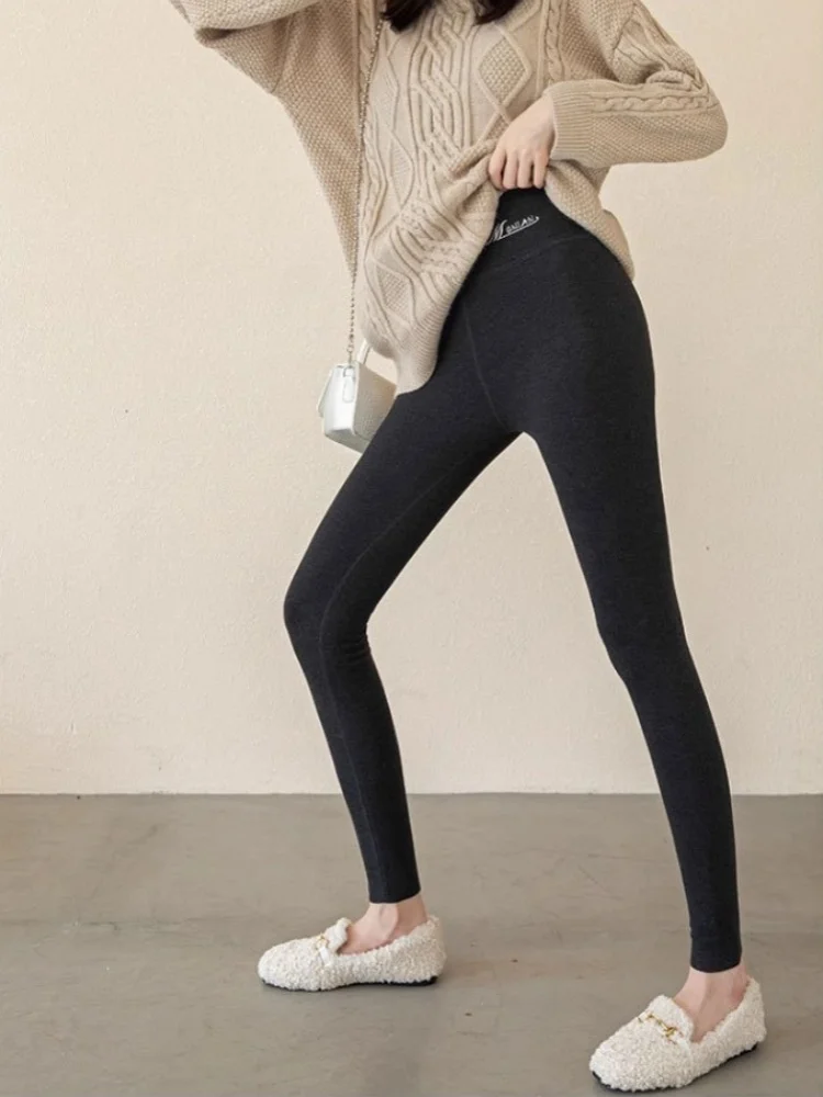 Women's High-Waisted Fleece-Lined Thermal Leggings Outerwear-Style Women's Autumn Winter Tight Thermal Trousers
Women's High-Waisted Fleece-Lined Thermal Leggings Outerwear-Style Women's Autumn Winter Tight Thermal Trousers