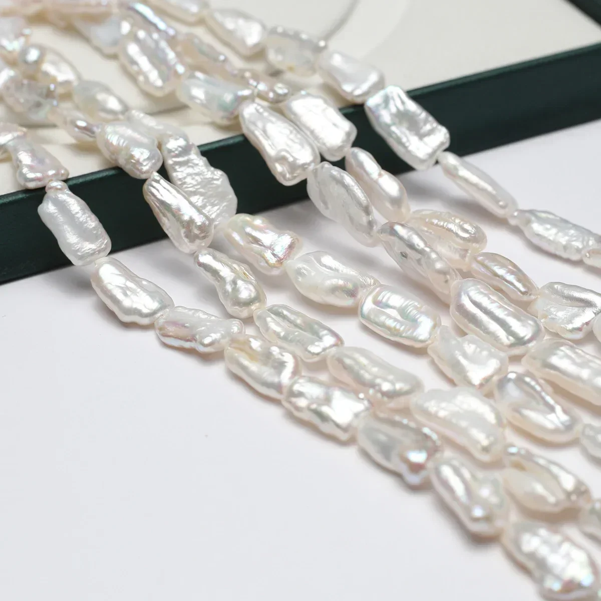 7x18-8x20mm 4A Uniform Size Natural Freshwater Pearl Baroque Pipa Bead Women Gift Jewelry Make DIY Necklace Bracelet Accessories
7x18-8x20mm 4A Uniform Size Natural Freshwater Pearl Baroque Pipa Bead Women Gift Jewelry Make DIY Necklace Bracelet Accessories