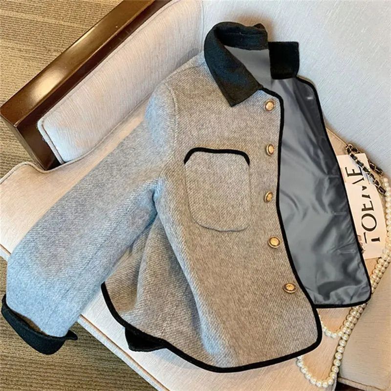 ay Шерстяное пальто свободного покроя, модный простой шлейф для мужчин и женщин, осенне-зимний утягивающий универсальный топ из полиэстера Quali...
ay Шерстяное пальто свободного покроя, модный простой шлейф для мужчин и женщин, осенне-зимний утягивающий универсальный топ из полиэстера Quali...