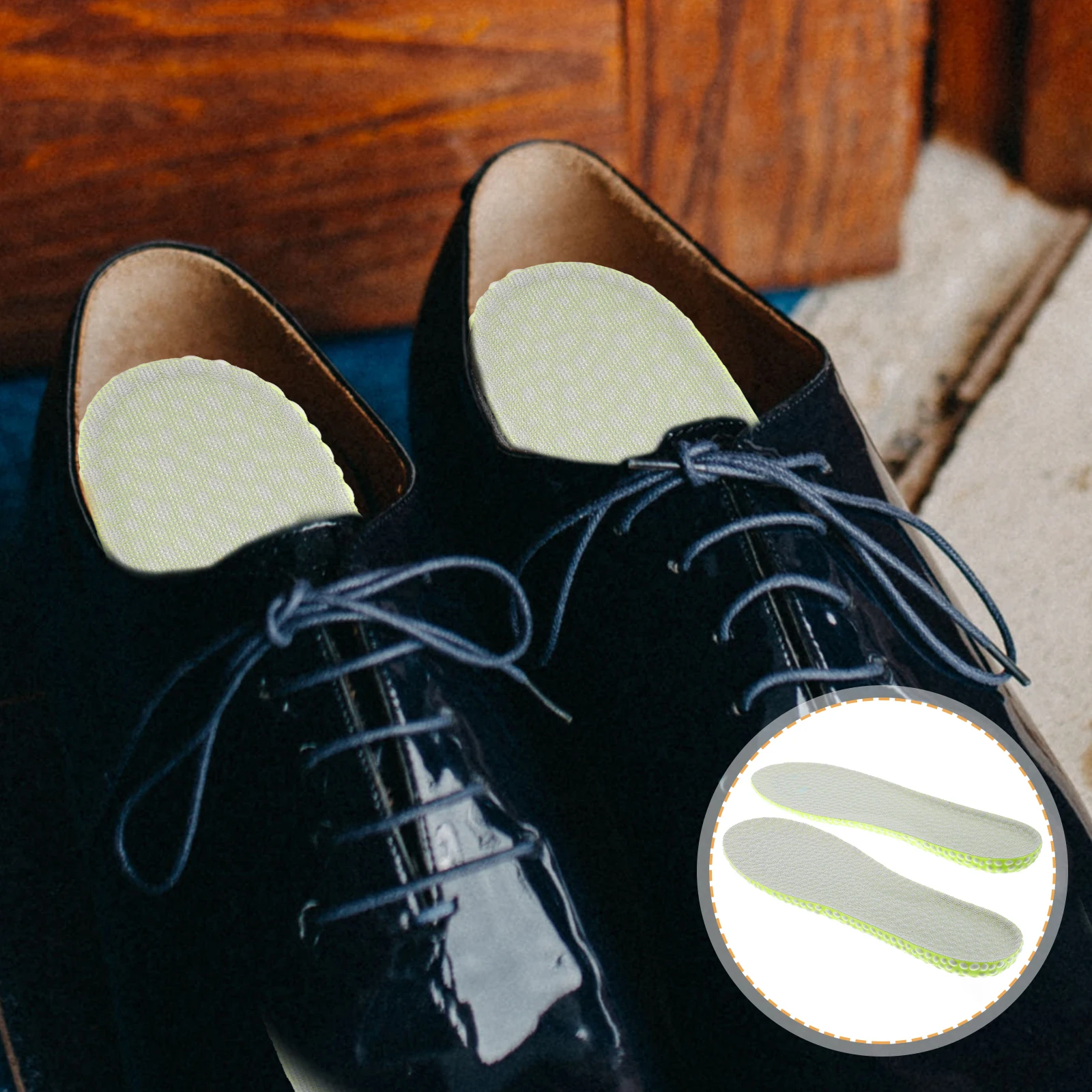 1Pair Breathable Shock Absorption Insoles Comfortable Supple Shoe Inserts for Sports Sneakers Men Women Multi-Use Foot Pad
1Pair Breathable Shock Absorption Insoles Comfortable Supple Shoe Inserts for Sports Sneakers Men Women Multi-Use Foot Pad