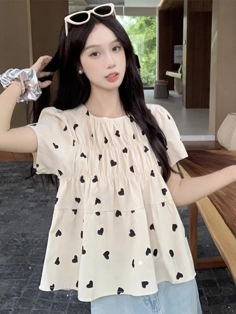 French Sle Sweet Heart Print Bubble ort Sve Loose Doll irt Women's Winter Design Sense Pleated Casual Top
French Sle Sweet Heart Print Bubble ort Sve Loose Doll irt Women's Winter Design Sense Pleated Casual Top