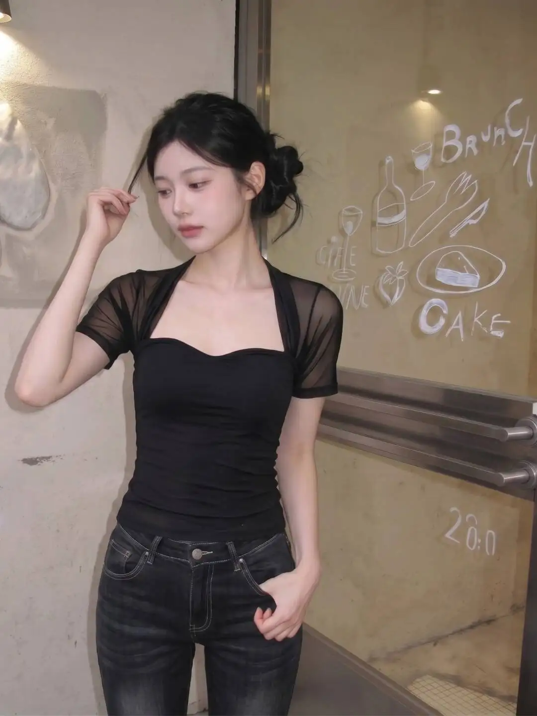 2026 Summer New Women Square Neck Backless Black T Shirt Slim Fit Simple Elegant Trendy Short Sleeve Casual Stylish Lady Tops
2026 Summer New Women Square Neck Backless Black T Shirt Slim Fit Simple Elegant Trendy Short Sleeve Casual Stylish Lady Tops