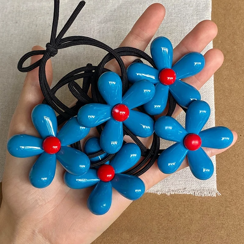 1/2 PCS Niche Designed Blue Small Flower Hair Ropes - Simple, Versatile, Stylish and High Elasticity Ponytail Rubber Bands
1/2 PCS Niche Designed Blue Small Flower Hair Ropes - Simple, Versatile, Stylish and High Elasticity Ponytail Rubber Bands