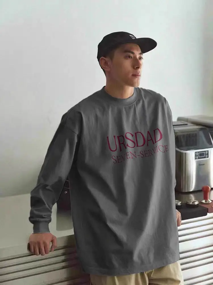 Heavy cotton Japanese street printed long-sleeved T-shirt for men in autumn loose and simple small neckline inner t-shirt
Heavy cotton Japanese street printed long-sleeved T-shirt for men in autumn loose and simple small neckline inner t-shirt