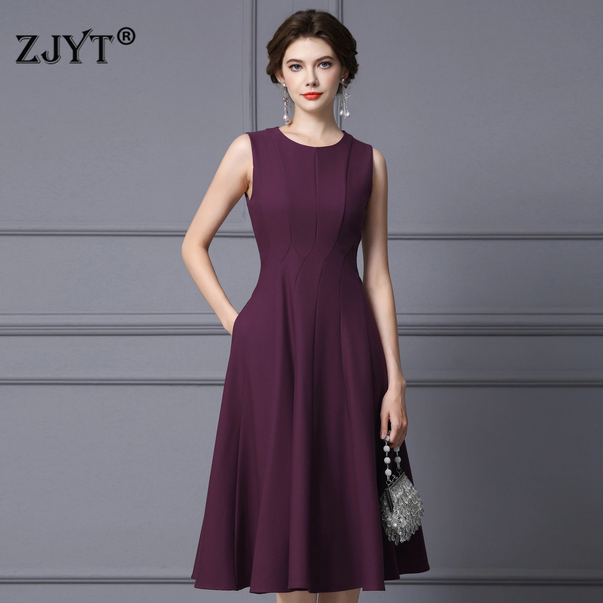 ZJYT Элегантные женские короткие стильные платья без рукавов для женщин, осень 2022, дизайнерское повседневное базовое платье-майка с круглым вырезом, вечерние
ZJYT Элегантные женские короткие стильные платья без рукавов для женщин, осень 2022, дизайнерское повседневное базовое платье-майка с круглым вырезом, вечерние