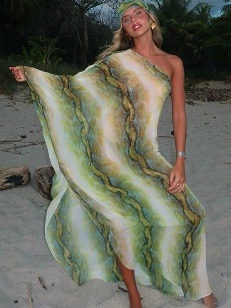 DGLUKE Snake Print Beach Vacation Dress For Women One Shoulder Batwing Sleeve Tunic Long Dress Sexy Bikini Cover Up Dress
DGLUKE Snake Print Beach Vacation Dress For Women One Shoulder Batwing Sleeve Tunic Long Dress Sexy Bikini Cover Up Dress