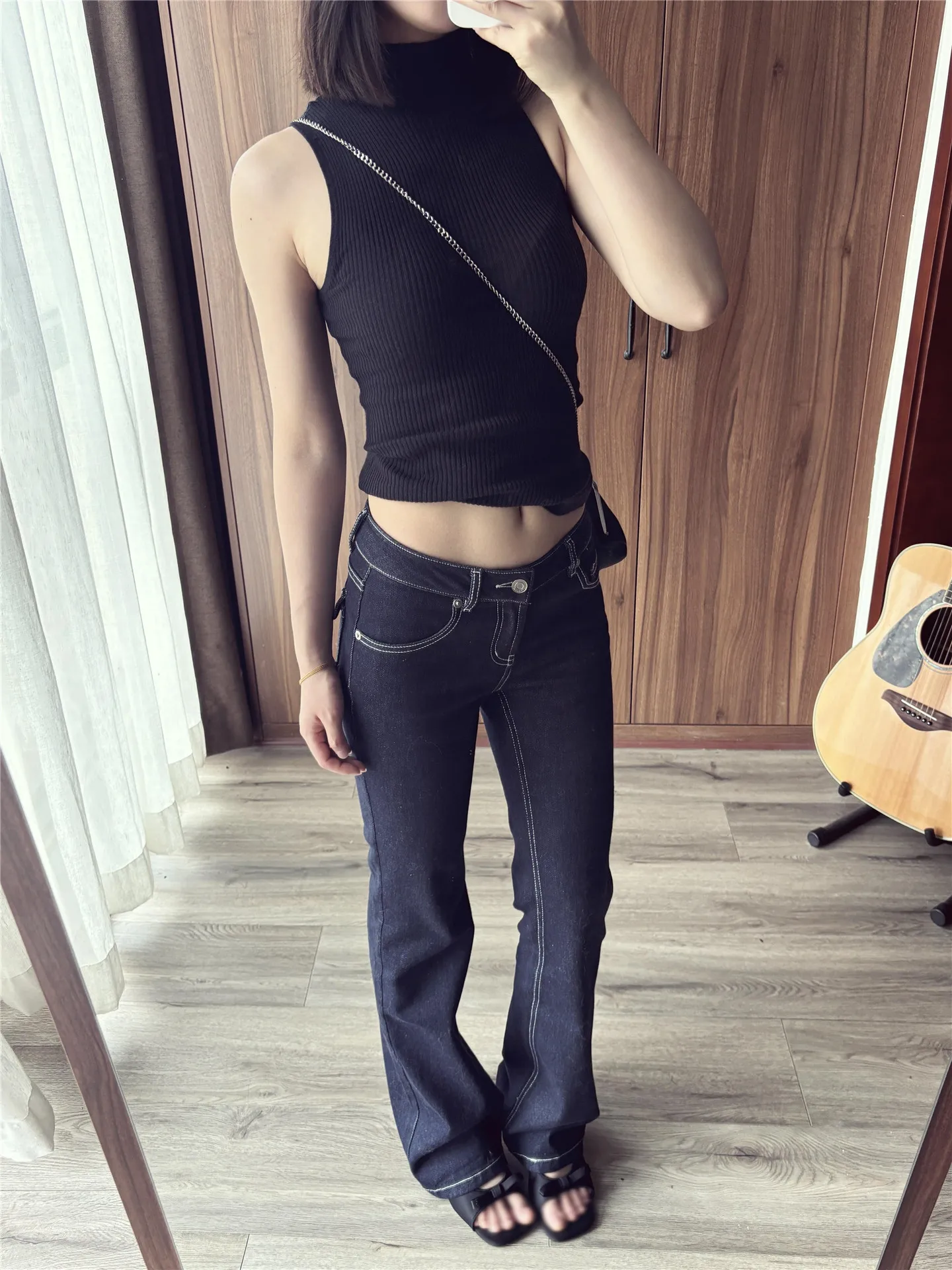 Low Waist Bell Bottom Denim Jeans Women's Summer Slimming Design Long Floor Length Pants High Waist Flared Trousers
Low Waist Bell Bottom Denim Jeans Women's Summer Slimming Design Long Floor Length Pants High Waist Flared Trousers