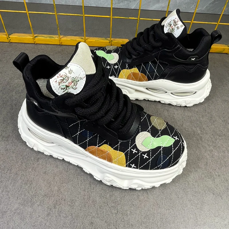 Chinese Style Trendy Men's Shoes Black Warrior Non-Slip Thick-Soled Casual Shoes Embroidered High-Top Sneakers Hiking Running Shoes for Men
Chinese Style Trendy Men's Shoes Black Warrior Non-Slip Thick-Soled Casual Shoes Embroidered High-Top Sneakers Hiking Running Shoes for Men