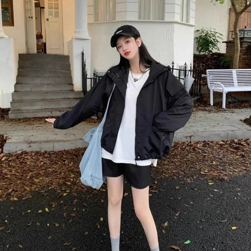 Hooded Oversize s Women 2024 Autumn Bf Style Outerwear Chic Harajuku Solid Korean Zipper Casual Windbreaker Coats
Hooded Oversize s Women 2024 Autumn Bf Style Outerwear Chic Harajuku Solid Korean Zipper Casual Windbreaker Coats