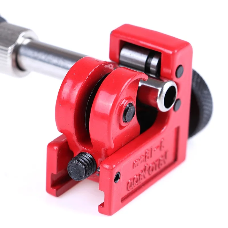 1PC 3-22/3-16 mm Mini Alloy Steel Pipe Tubing Cutter 1/8" To 5/8" OD Copper Brass Aluminum Cutting Tool HOT
1PC 3-22/3-16 mm Mini Alloy Steel Pipe Tubing Cutter 1/8" To 5/8" OD Copper Brass Aluminum Cutting Tool HOT
