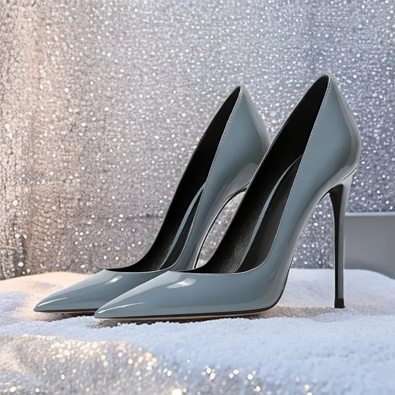 2025New Haze Deep Blue Lacquer Leather Pointed Stiletto High Heels with Professional and Sexy Style,Large Single Shoes for Women
2025New Haze Deep Blue Lacquer Leather Pointed Stiletto High Heels with Professional and Sexy Style,Large Single Shoes for Women