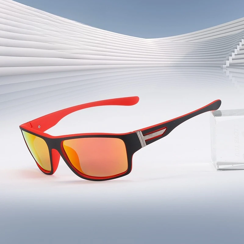 Популярные новые мужские поляризационные солнцезащитные очки с защитой от ультрафиолета, ночного видения, легкие и прочные, для активного отдыха, велоспорта, вождения и путешествий
Популярные новые мужские поляризационные солнцезащитные очки с защитой от ультрафиолета, ночного видения, легкие и прочные, для активного отдыха, велоспорта, вождения и путешествий