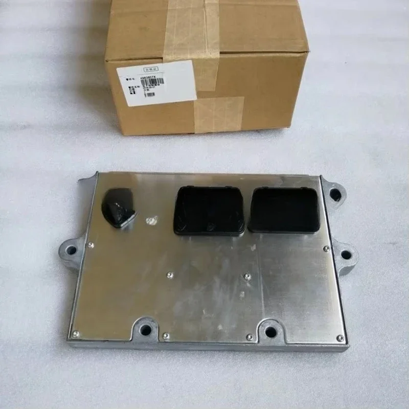 Electronic control module for M11 ISM QSM ISX diesel engine ECU 4963807 4963808 3408501 4995445 TT model's new ECM
Electronic control module for M11 ISM QSM ISX diesel engine ECU 4963807 4963808 3408501 4995445 TT model's new ECM