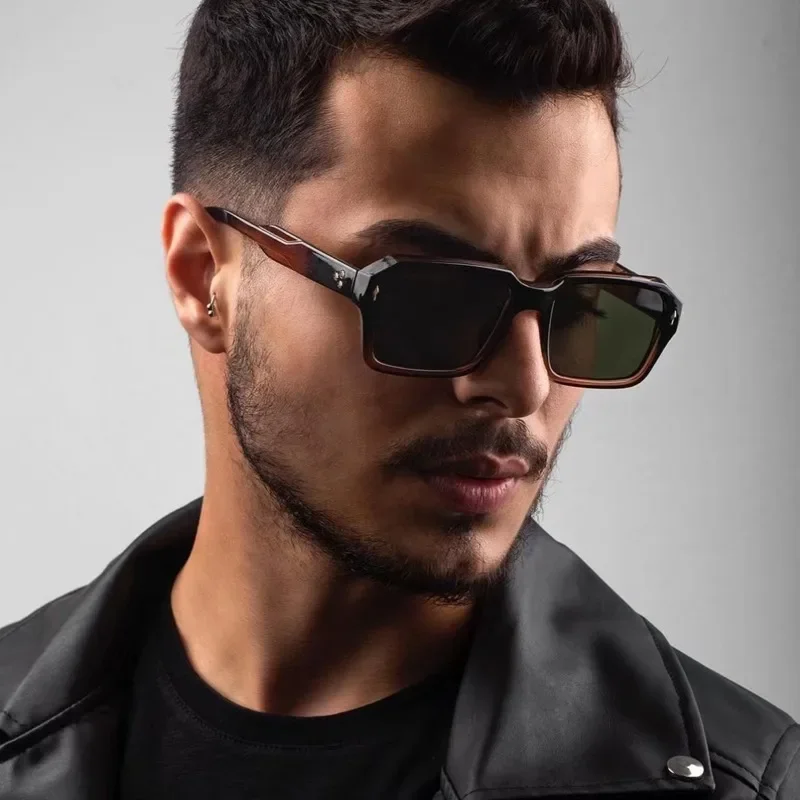 Новые большие квадратные солнцезащитные очки для женщин, дизайнерские модные солнцезащитные очки для мужчин, уличные очки для вождения, защита от УФ-излучения UV400, Oculos De Sol
Новые большие квадратные солнцезащитные очки для женщин, дизайнерские модные солнцезащитные очки для мужчин, уличные очки для вождения, защита от УФ-излучения UV400, Oculos De Sol