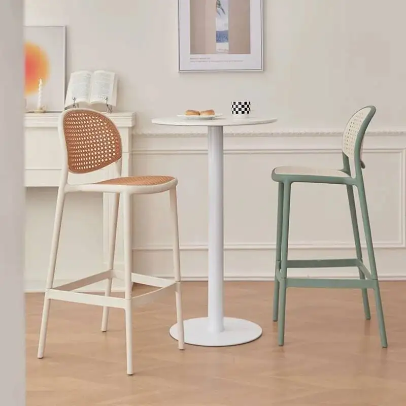 Nordic minimalist bar chairs creative plastic bar chairs can be stacked high chairs customized home designer high stools.
Nordic minimalist bar chairs creative plastic bar chairs can be stacked high chairs customized home designer high stools.
