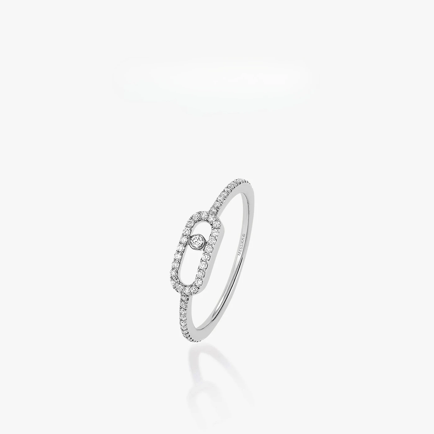 Mei Family Classic Diamond Ring
Mei Family Classic Diamond Ring
