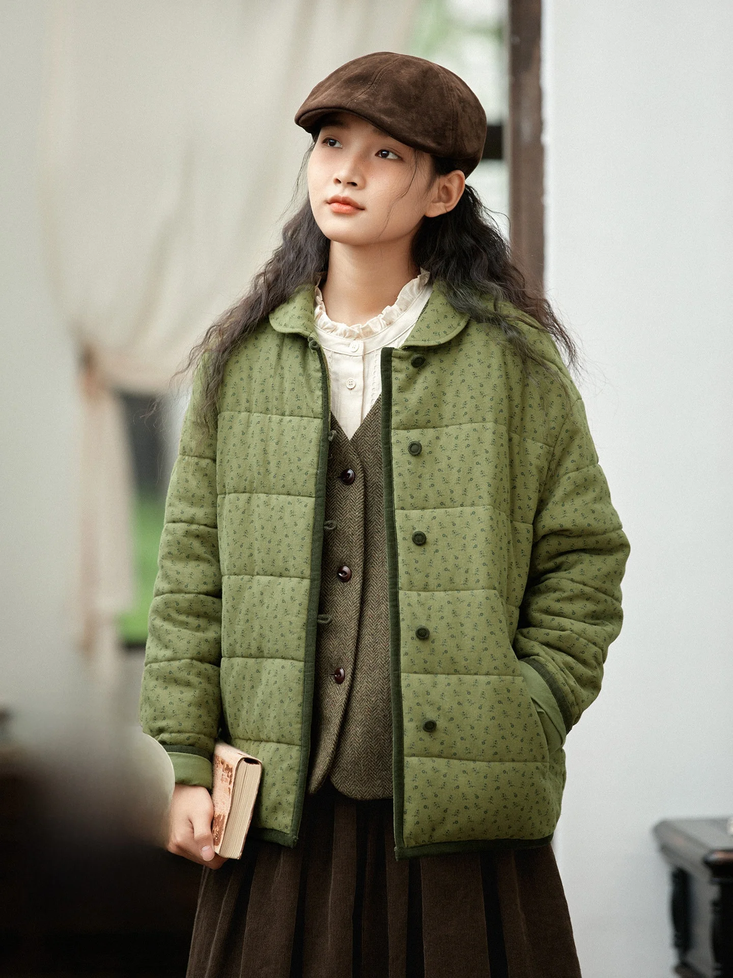 Thiened из чистого хлопка с цветочным принтом, женская зимняя верхняя одежда, повседневное длинное пальто обычного кроя на пуговицах
Thiened из чистого хлопка с цветочным принтом, женская зимняя верхняя одежда, повседневное длинное пальто обычного кроя на пуговицах