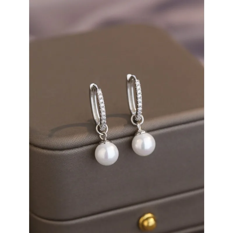 Ювелирные изделия Ins, серьги-гвоздики с жемчугом и цирконием, новые модные серьги-гвоздики, ювелирные изделия
Ювелирные изделия Ins, серьги-гвоздики с жемчугом и цирконием, новые модные серьги-гвоздики, ювелирные изделия