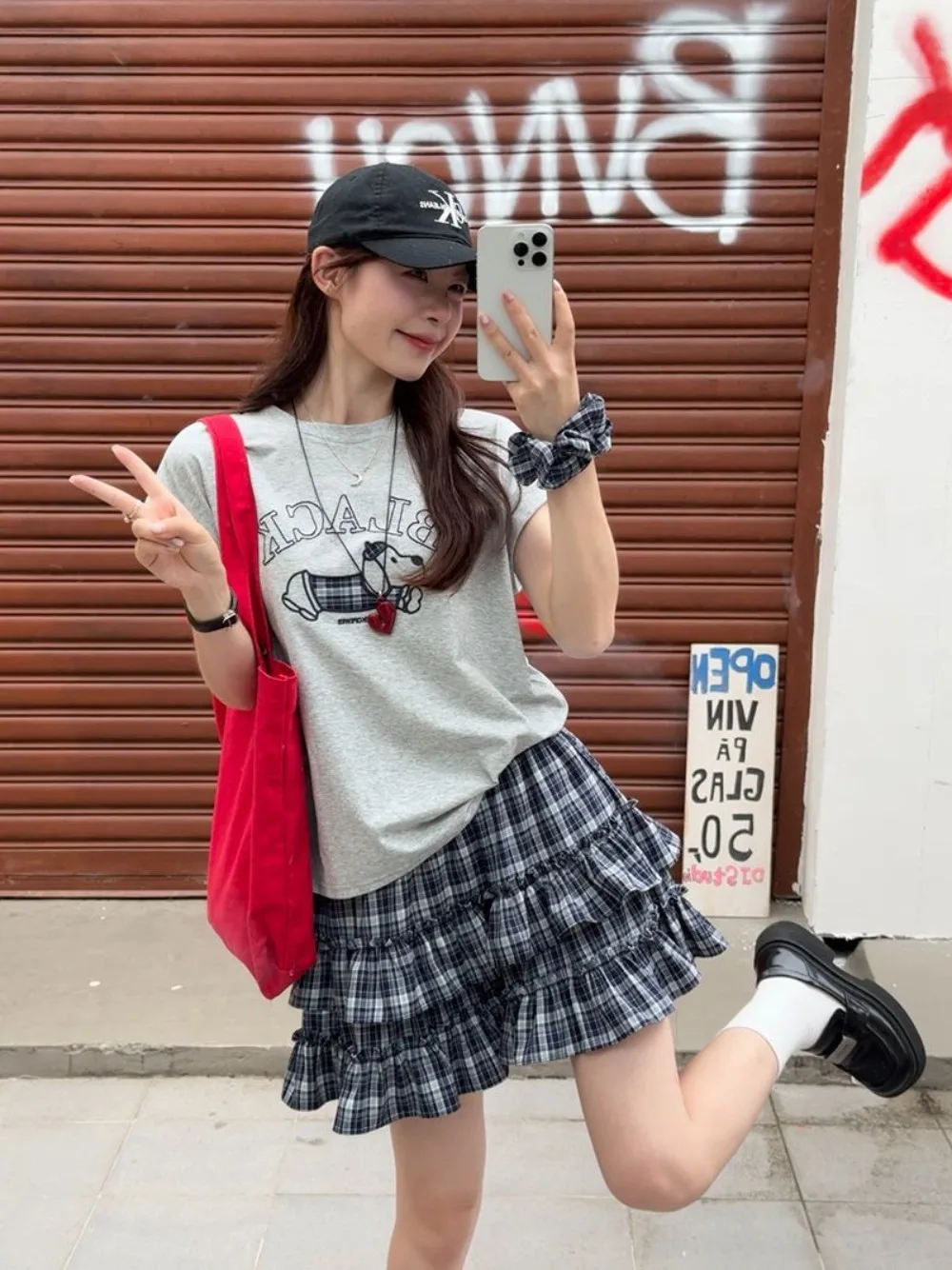 Korean Style Cartoon Embroidery T Shirt with Elastic Waist Plaid Skirt Set Y2K Cute Outfits Trendy Casual StreetwearMatchingSets
Korean Style Cartoon Embroidery T Shirt with Elastic Waist Plaid Skirt Set Y2K Cute Outfits Trendy Casual StreetwearMatchingSets