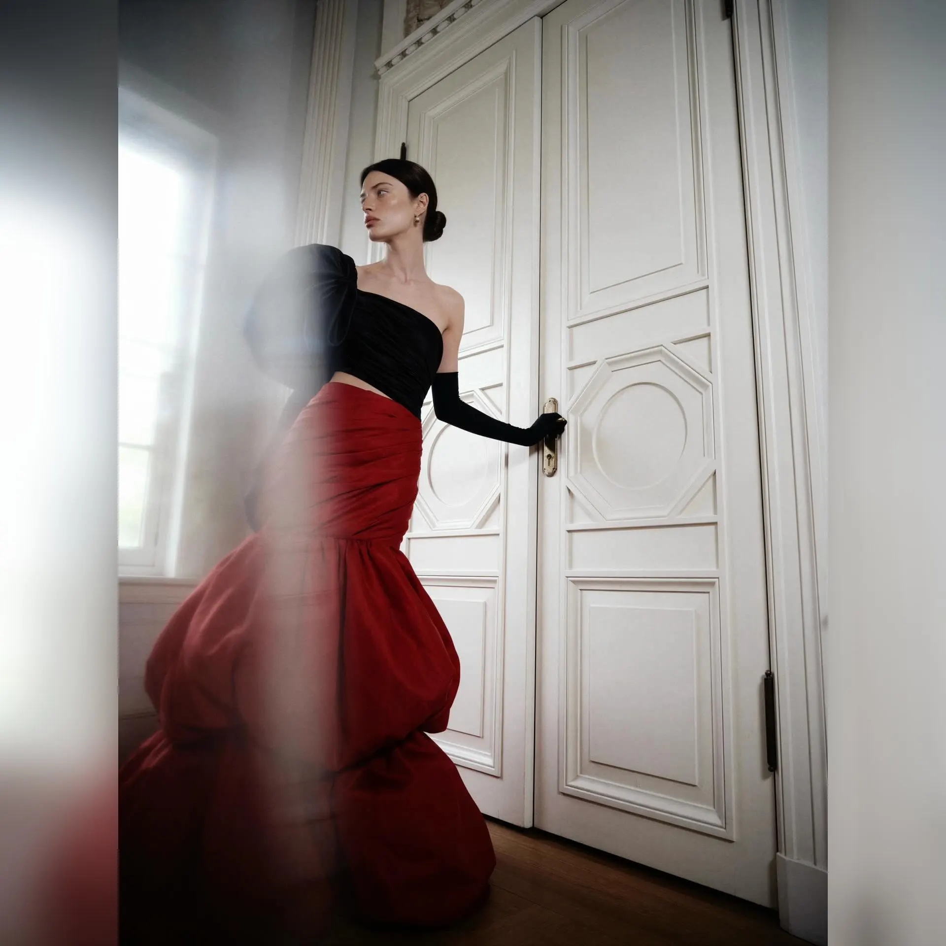 Elegant Red Satin Tassel Skirt with High Waist Design Office and Party, Bodycon Fit Long Mermaid Skirts Ruffles Puffy Trumpet
Elegant Red Satin Tassel Skirt with High Waist Design Office and Party, Bodycon Fit Long Mermaid Skirts Ruffles Puffy Trumpet