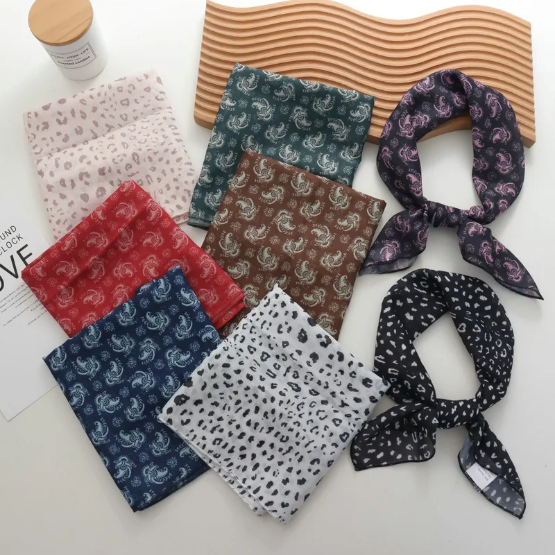 Korean Style Polka Dot Square Scarf Women's Summer 2025 New Fresh Cotton and Linen Scarf Neck Decorative Scarf Scarf Hair Band
Korean Style Polka Dot Square Scarf Women's Summer 2025 New Fresh Cotton and Linen Scarf Neck Decorative Scarf Scarf Hair Band