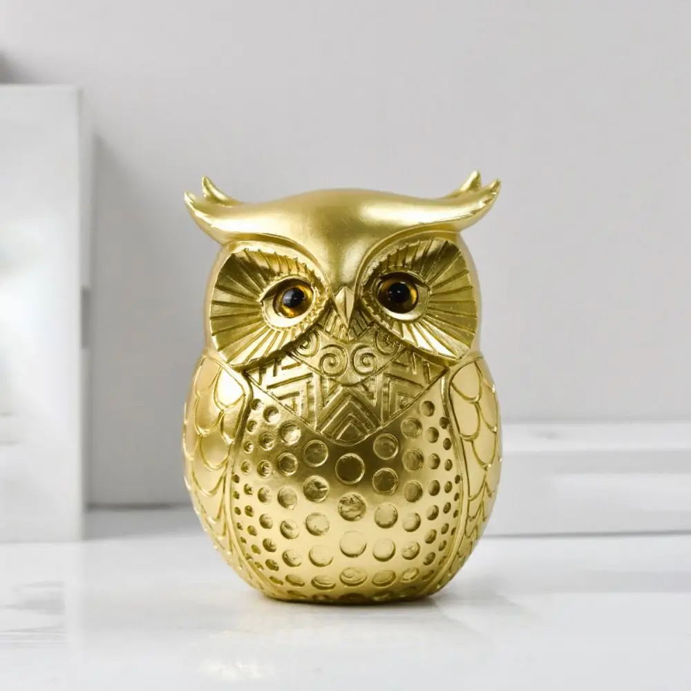 Modern Resin Craft Owl Figurine Handmade Cartoon Owl Statue Cute Animal Sculpture Office
Modern Resin Craft Owl Figurine Handmade Cartoon Owl Statue Cute Animal Sculpture Office