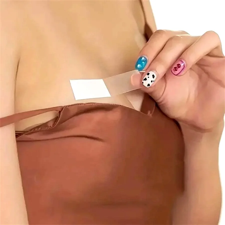 36 Pcs Womens Fashion Clear Double Sided Tape for Clothing and Body Transparent Strong Adhesive for All Skin Tones and Fabric
36 Pcs Womens Fashion Clear Double Sided Tape for Clothing and Body Transparent Strong Adhesive for All Skin Tones and Fabric