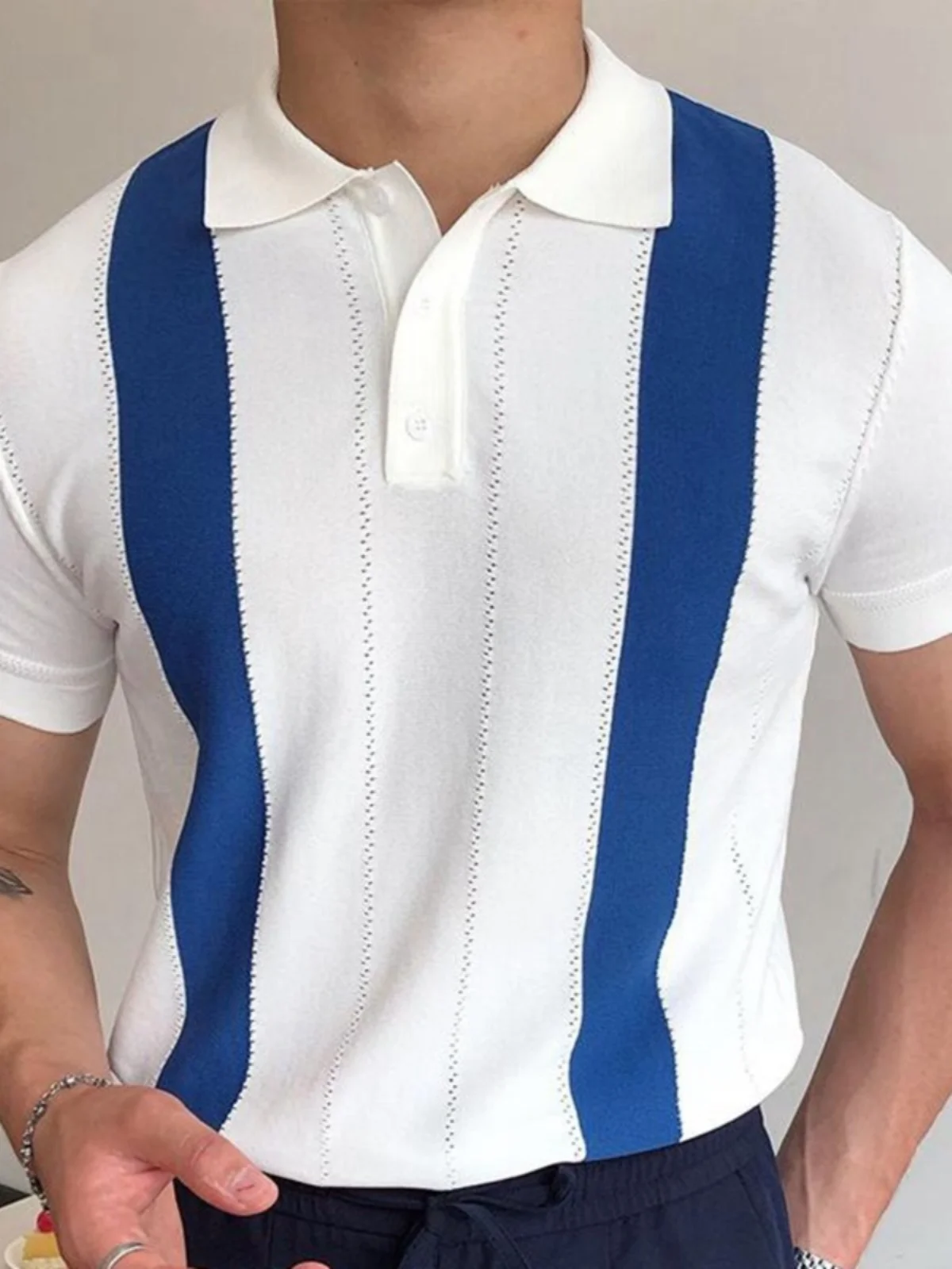 Летняя мужская рубашка Slim Fit с коротким рукавом, белая в полоску, удобная, дышащая, повседневная, для бизнеса или отдыха
Летняя мужская рубашка Slim Fit с коротким рукавом, белая в полоску, удобная, дышащая, повседневная, для бизнеса или отдыха
