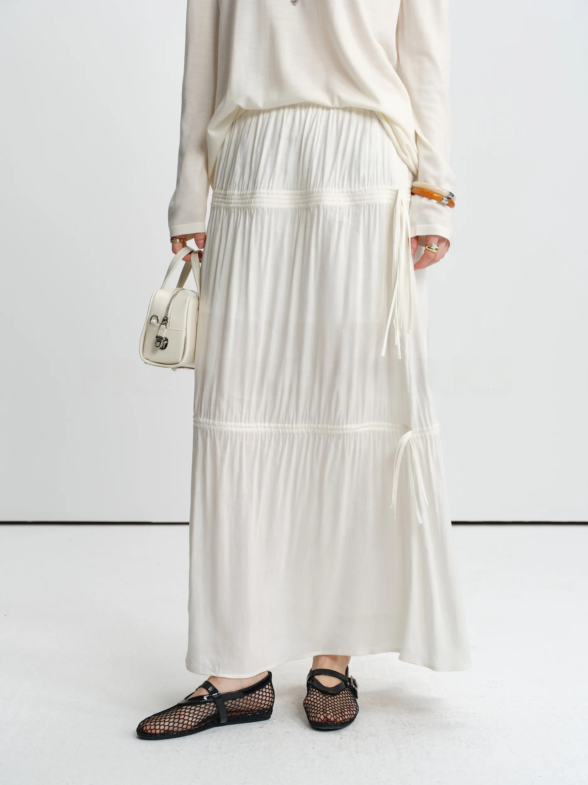 Adjustable Tie Design Linen Halflinger Casual Pleated Texture A-Line Skirt Women's mid Waist Loose Fit Spring Season
Adjustable Tie Design Linen Halflinger Casual Pleated Texture A-Line Skirt Women's mid Waist Loose Fit Spring Season