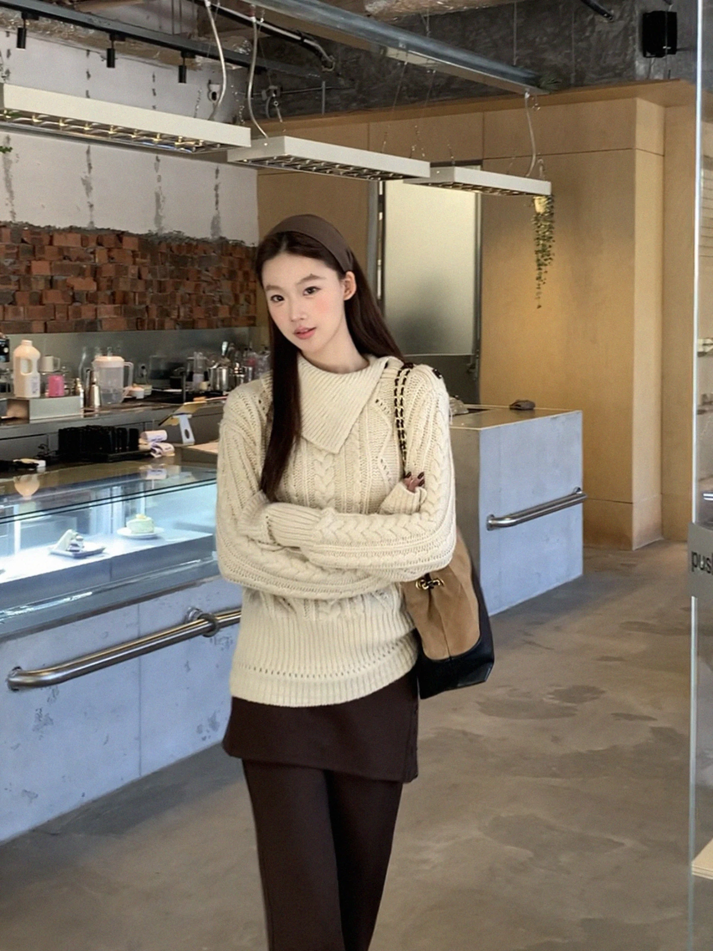 Женский шерстяной свитер, новинка 2025 года, зимняя верхняя одежда, ленивый высококачественный вязаный топ, удобный прямой топ для поездок на работу, Long Sve
Женский шерстяной свитер, новинка 2025 года, зимняя верхняя одежда, ленивый высококачественный вязаный топ, удобный прямой топ для поездок на работу, Long Sve