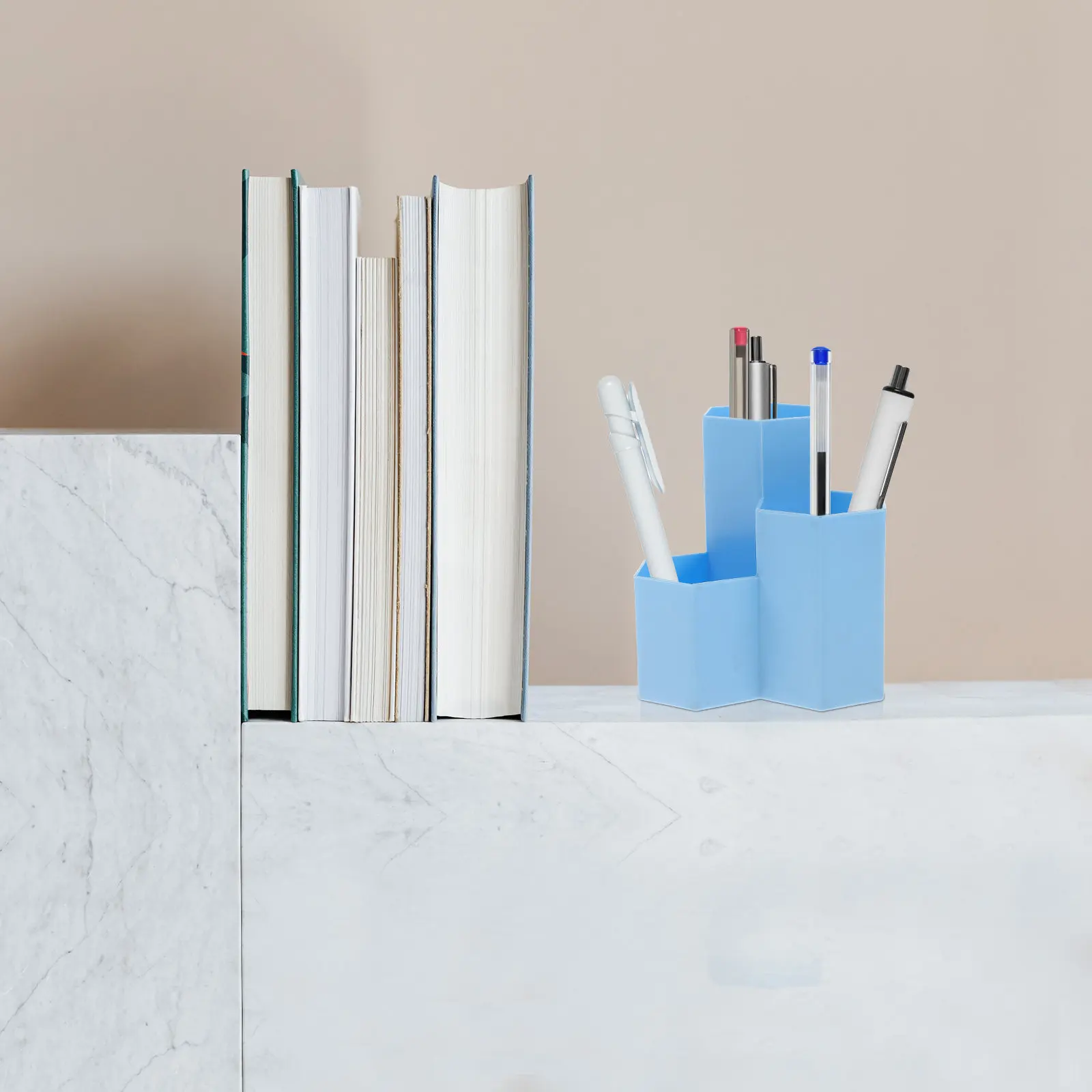 Премиальный шестиугольный держатель для карандашей 12x63 см, прочный, легкий пластиковый контейнер для ручек, для организации рабочего стола, косметики, мелочей
Премиальный шестиугольный держатель для карандашей 12x63 см, прочный, легкий пластиковый контейнер для ручек, для организации рабочего стола, косметики, мелочей