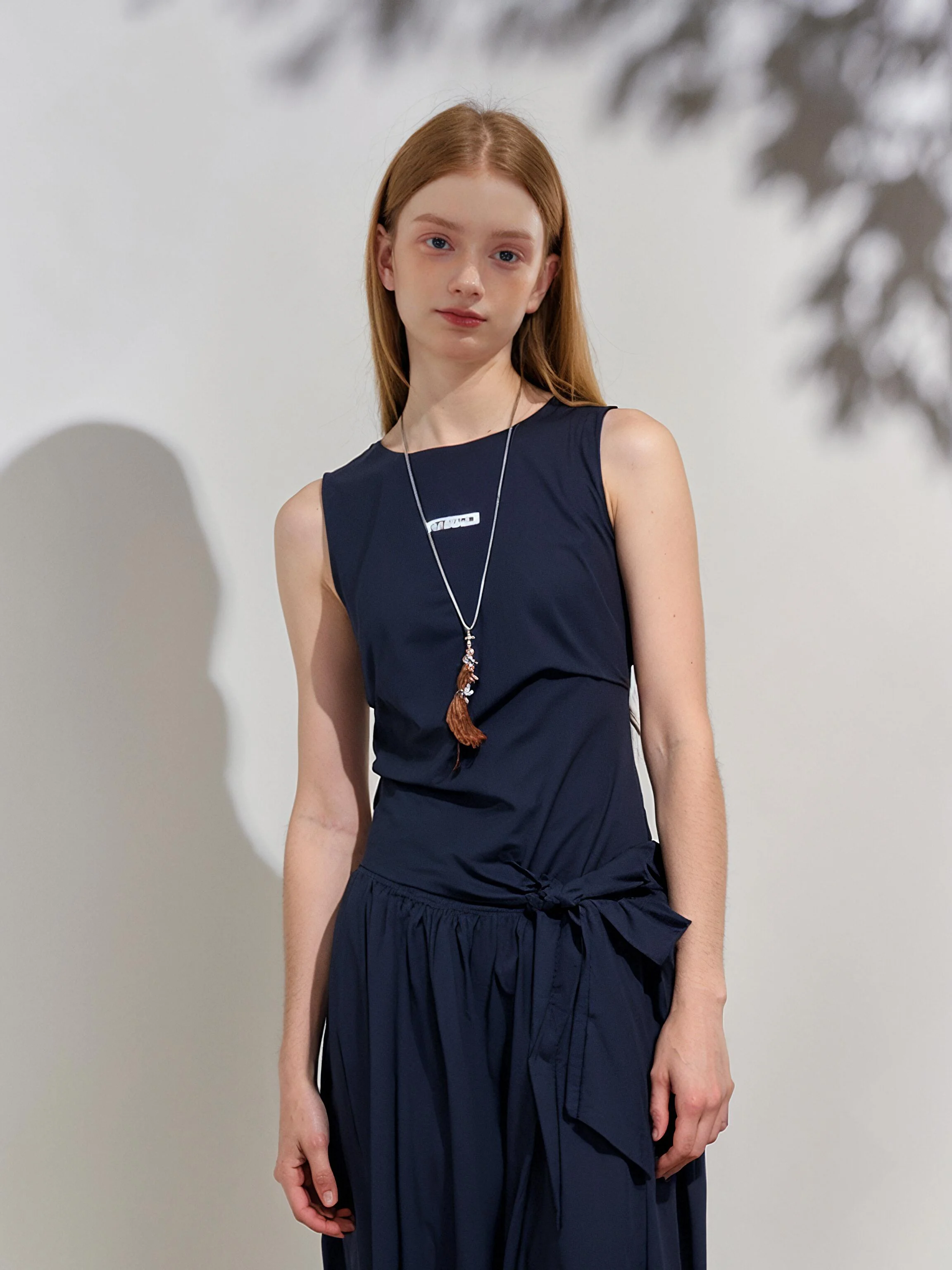 HUAAPPUW Simple Strapless Casual Summer Dress Loose Vest Dress Cotton High Waist Commute Style Daily Wear A-Line Silhouette
HUAAPPUW Simple Strapless Casual Summer Dress Loose Vest Dress Cotton High Waist Commute Style Daily Wear A-Line Silhouette