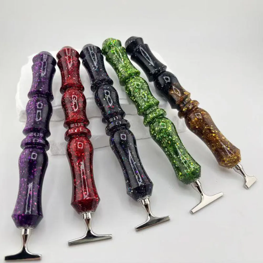 Shiny Diamond Painting Pen Resin Metal Threaded Hole Point Drill Pen Diamond Embroidery DIY Tool Accessories
Shiny Diamond Painting Pen Resin Metal Threaded Hole Point Drill Pen Diamond Embroidery DIY Tool Accessories