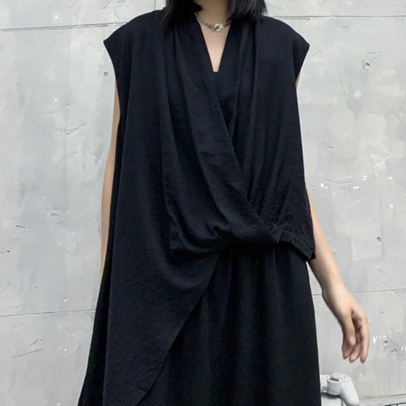 Krismile Women's Dark Avant Garde Cross Knot Top Asymmetrical Sleeveless Loose Spring Summer Casual Edgy Trendy Artistic Blouse
Krismile Women's Dark Avant Garde Cross Knot Top Asymmetrical Sleeveless Loose Spring Summer Casual Edgy Trendy Artistic Blouse