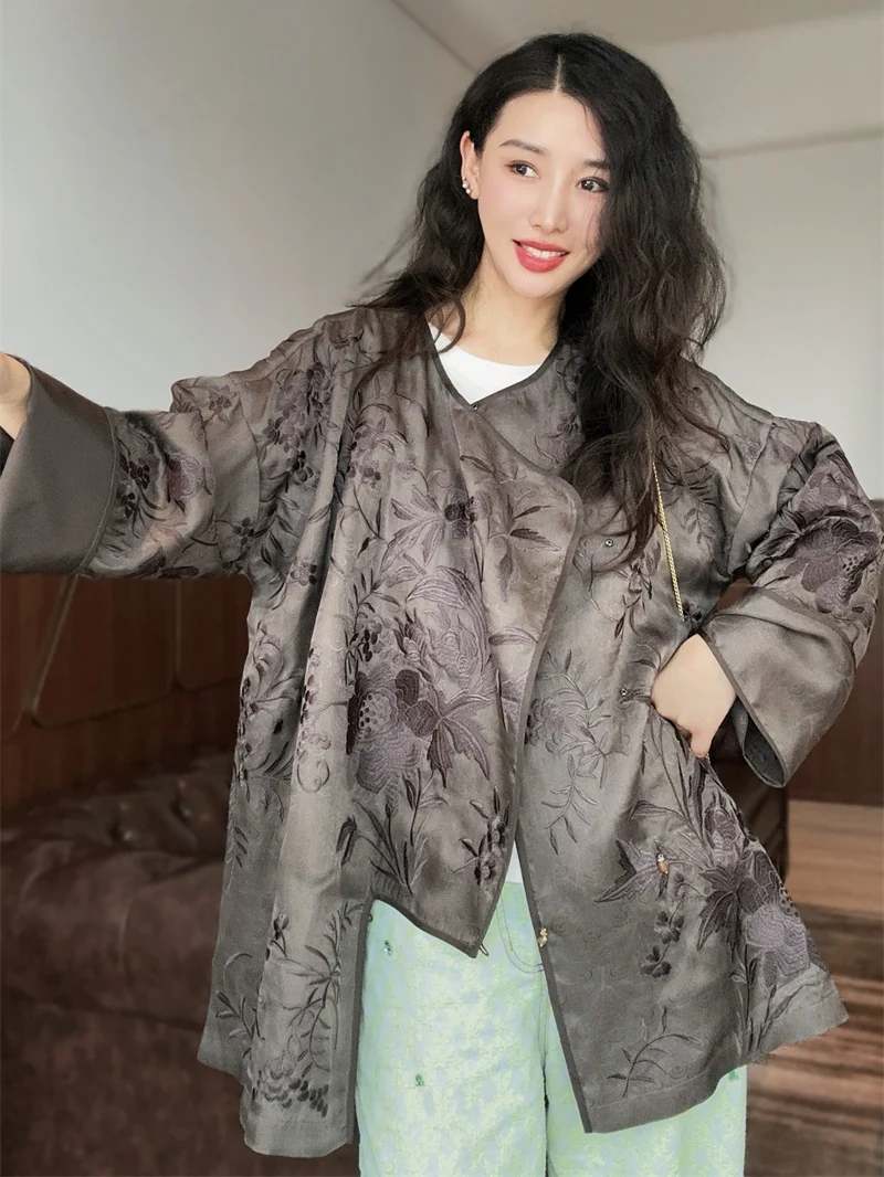 Новая женская блузка из шелка с двусторонней вышивкой, свободного кроя, в китайском стиле, с гармоничным оттенком, H5055
Новая женская блузка из шелка с двусторонней вышивкой, свободного кроя, в китайском стиле, с гармоничным оттенком, H5055