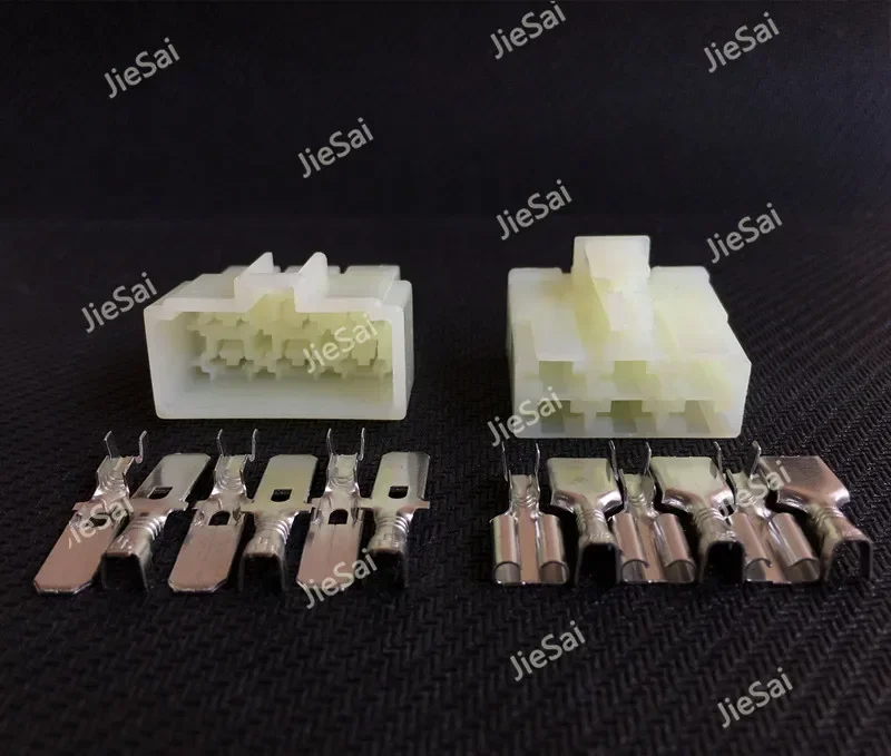 Auto Wire Connector 6 Pin Female And Male Socket With Terminals 6070-6481 
Auto Wire Connector 6 Pin Female And Male Socket With Terminals 6070-6481