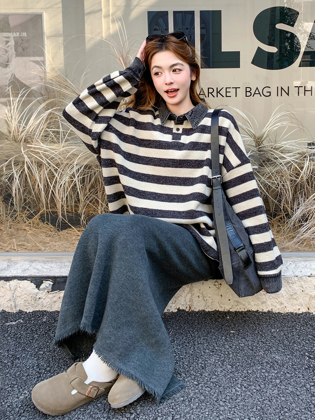 Spring Autumn Women's Loose Lazy Style Denim Stripe Knitted Set High Waist Skirt Long Sleeve Collar Fashion Set
Spring Autumn Women's Loose Lazy Style Denim Stripe Knitted Set High Waist Skirt Long Sleeve Collar Fashion Set