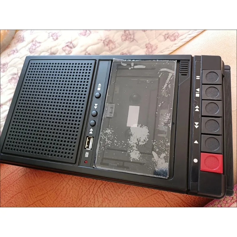 Ретро-кассетный плеер-рекордер с AM/FM-радио, многофункциональный винтажный аудиоплеер
Ретро-кассетный плеер-рекордер с AM/FM-радио, многофункциональный винтажный аудиоплеер