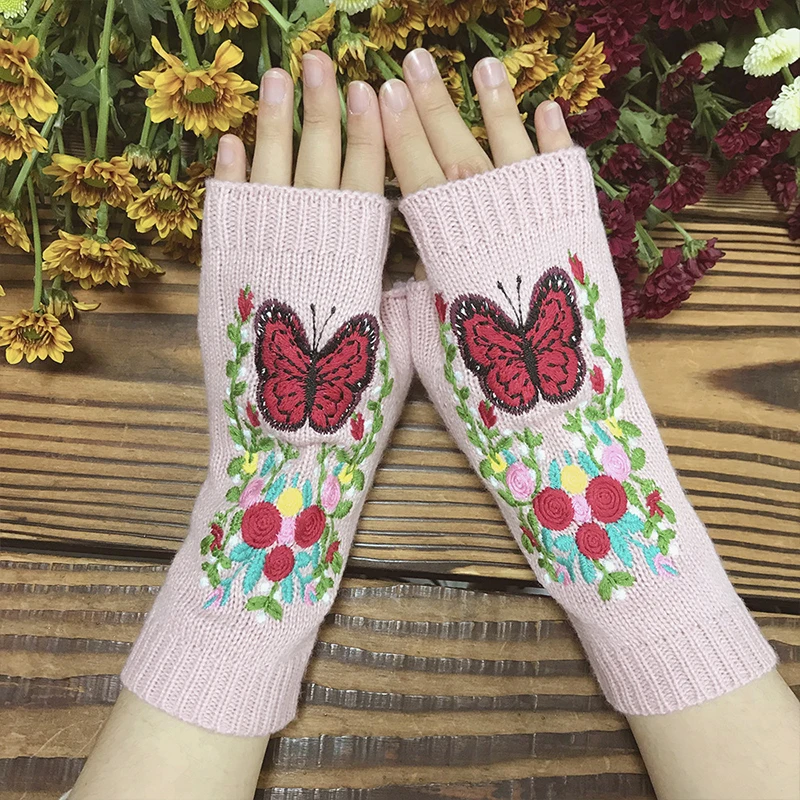 Handmade Women's Autumn Butterfly Flower Warm Woolen Knitted Winter Gloves Half Finger Embroidery Glove New High Quality Mittens
Handmade Women's Autumn Butterfly Flower Warm Woolen Knitted Winter Gloves Half Finger Embroidery Glove New High Quality Mittens