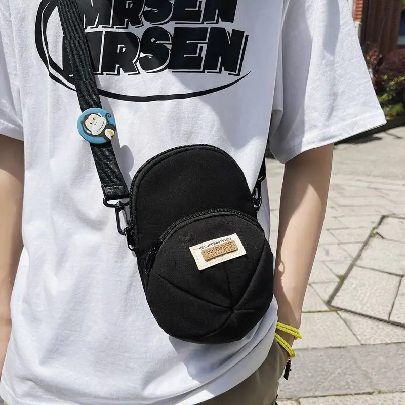 Street style trendy hat bag men's phone small crossbody women's originalinstrendy shoulder bag
Street style trendy hat bag men's phone small crossbody women's originalinstrendy shoulder bag
