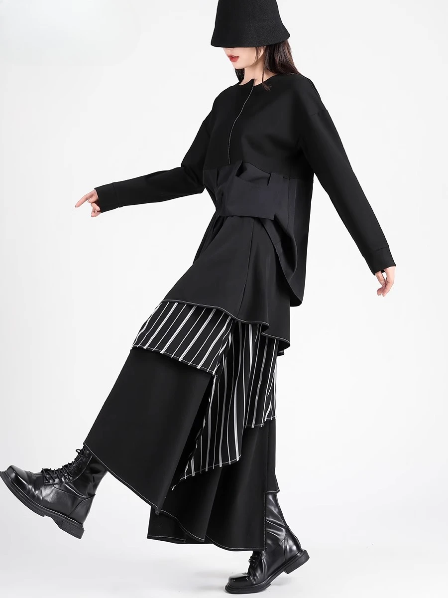 Spring and Autumn New Women's Half Length Skirt, Fashion Dark Series Irregular Splicing Printed Medium Length A-line Skirt
Spring and Autumn New Women's Half Length Skirt, Fashion Dark Series Irregular Splicing Printed Medium Length A-line Skirt