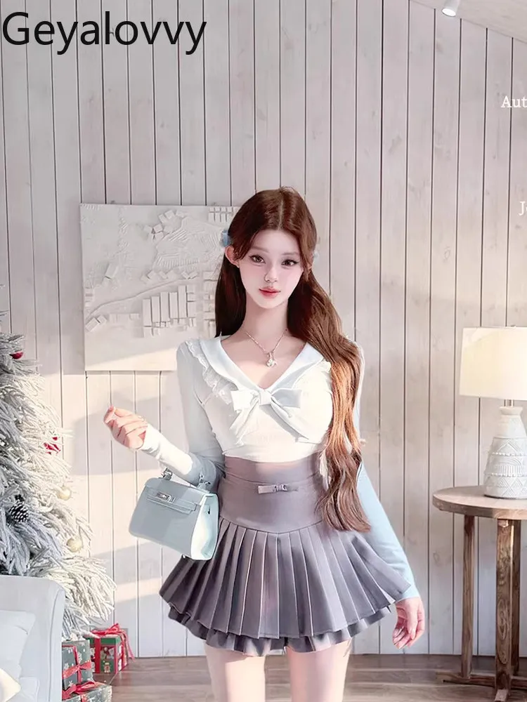 Pure Desire Sweet Style V-Neck Brushed Lace Long Sleeve Top for Women Autumn Winter Elegant High Waist Pleated Short Skirt
Pure Desire Sweet Style V-Neck Brushed Lace Long Sleeve Top for Women Autumn Winter Elegant High Waist Pleated Short Skirt