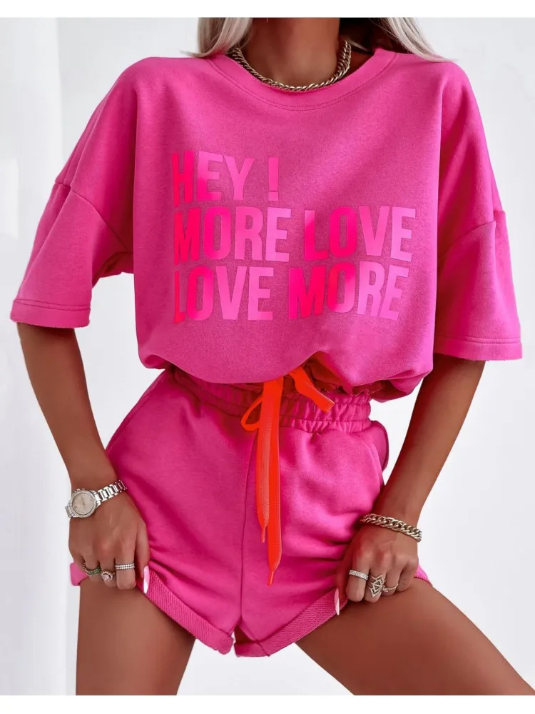 2025 Summer New Women's Casual Sports Sets O Neck Letter Print Lace-up Short Sleeve Casual Shorts Female Elegant 2-Piece Outfits
2025 Summer New Women's Casual Sports Sets O Neck Letter Print Lace-up Short Sleeve Casual Shorts Female Elegant 2-Piece Outfits
